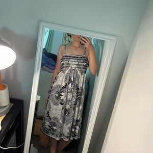 Black and white strapped sun dress